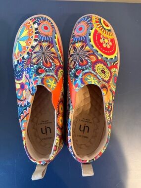 UIN Story Women's Slip-On Canvas Shoes - Blossom Toledo print